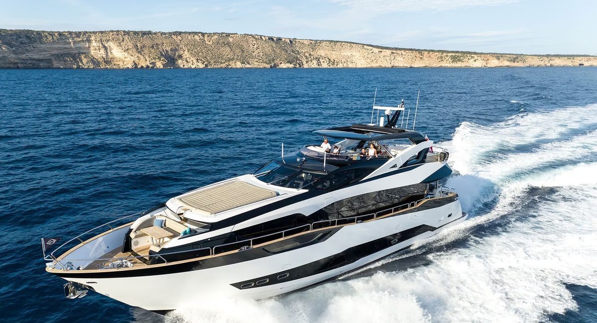 Aerial starboard view of M/Y Lio Black Knight Sunseeker 95 — yacht charter Balearic Islands