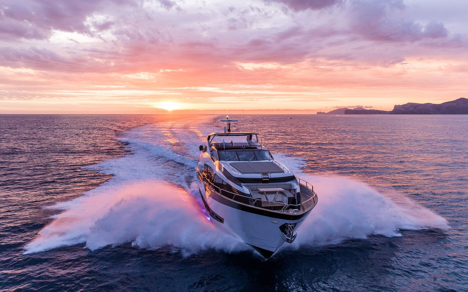 M/Y Lio Black Knight Sunseeker 95 - Sunset Cruise - luxury yacht charter Palma de Mallorca